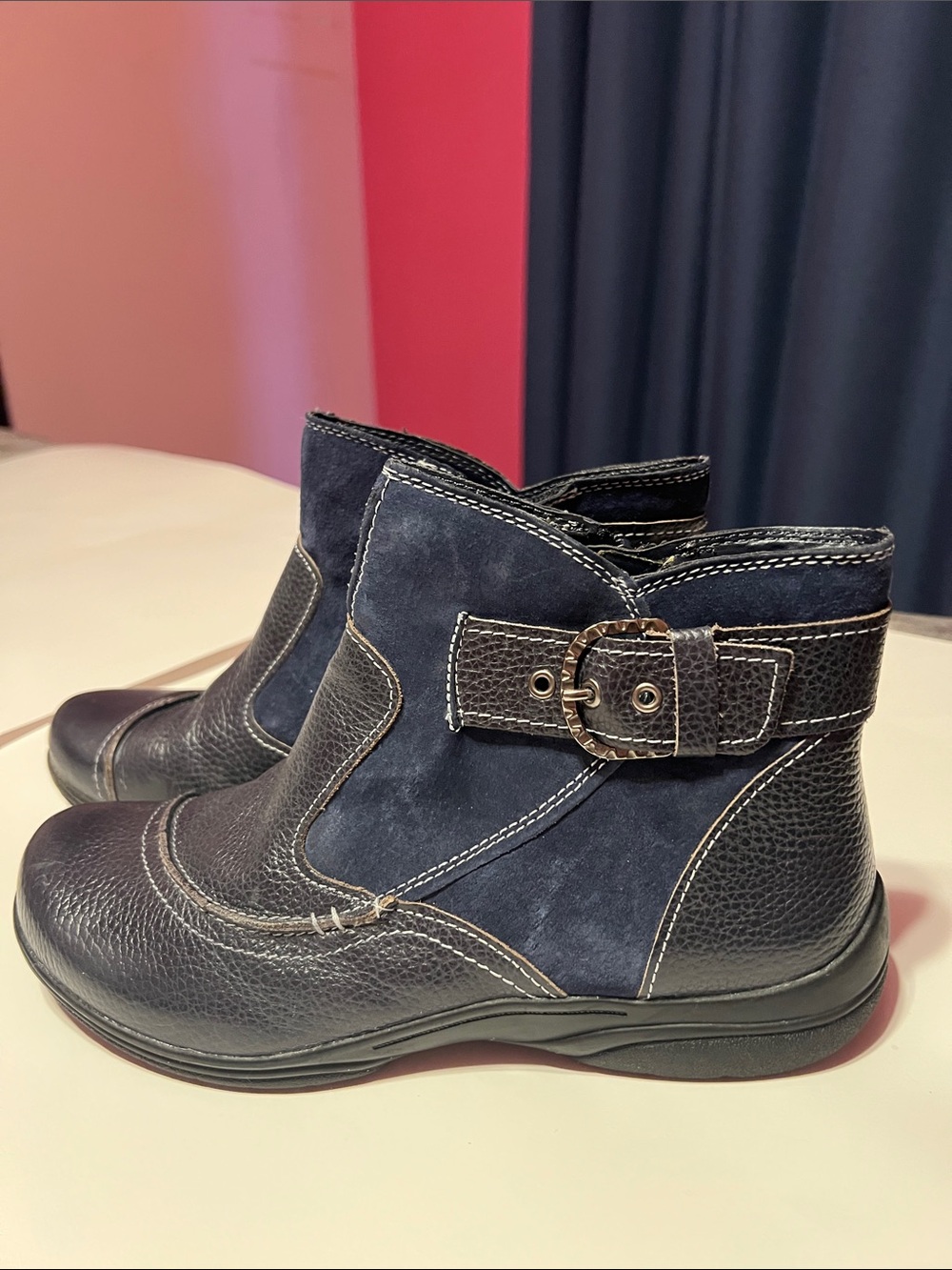 Earth Origins Navy Blue & Black Ankle Boots with Buckle & Side Zip Size 9.5